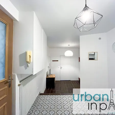 195 - Atelier Saint Denis Triplex Appartement *
